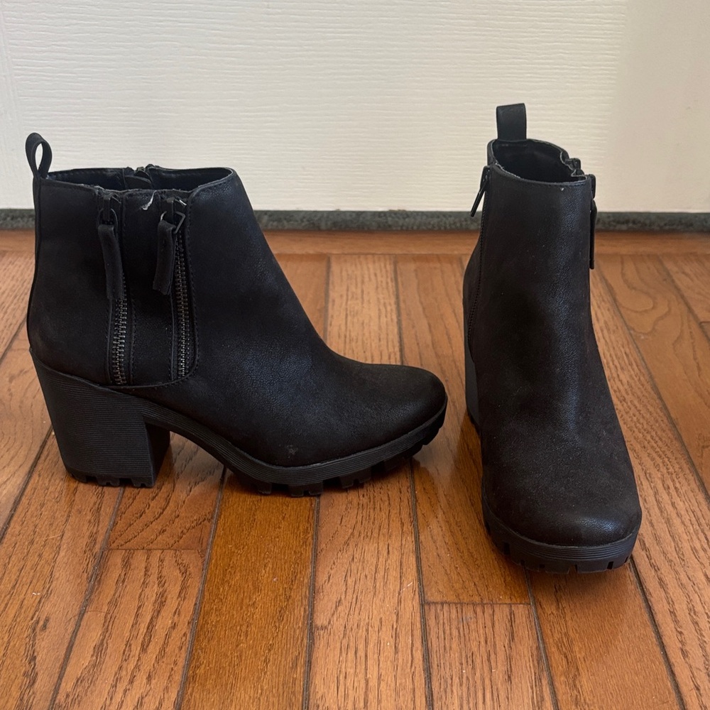 Black Ankle Boots
